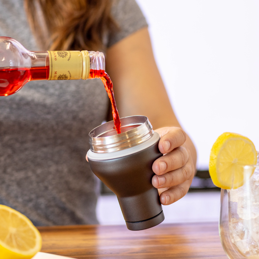 Cocktail Shaker Lid - Bright Entertaining C3